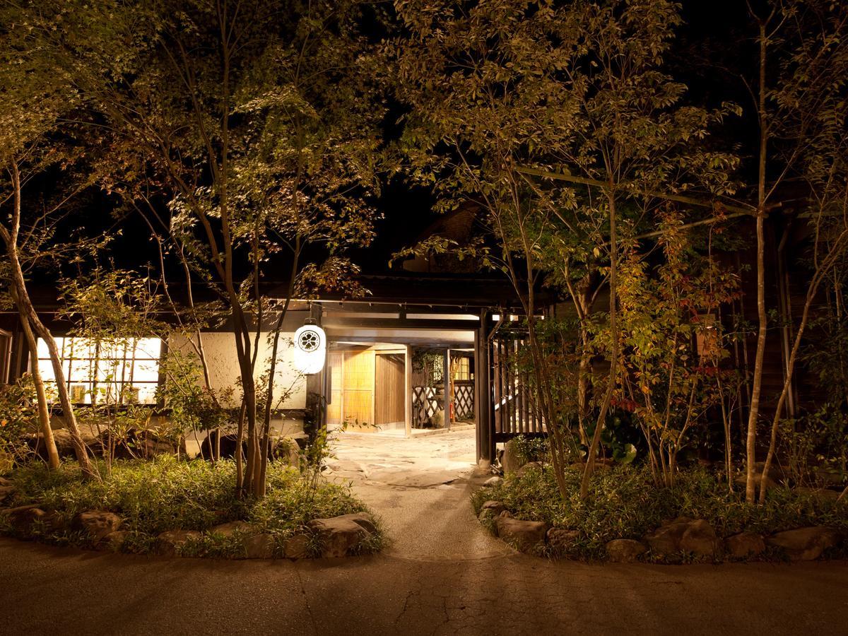 Hotel Gokuraku Onsen Takumi No Yado Takaharu Exterior foto